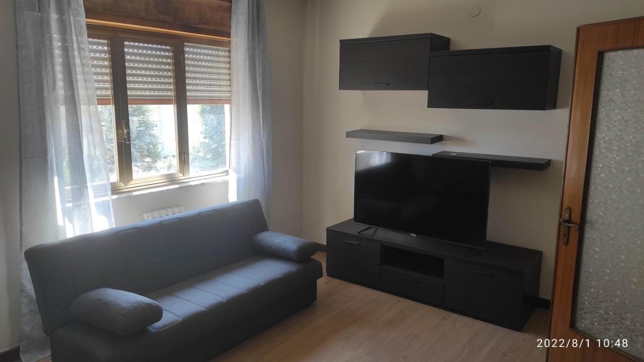 Appartamento In Zona Residenziale Surdo Ngoại thất bức ảnh