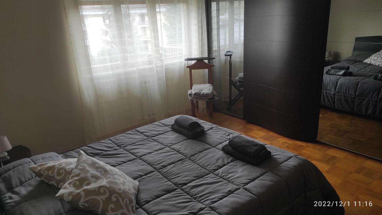 Appartamento In Zona Residenziale Surdo Ngoại thất bức ảnh